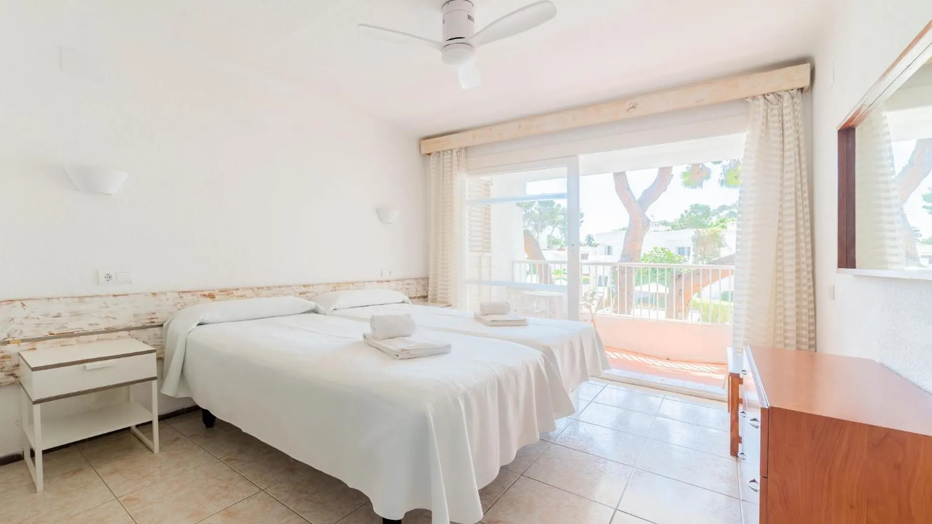 Atlas Apartments Ibiza Santa Eularia des Riu Spagna