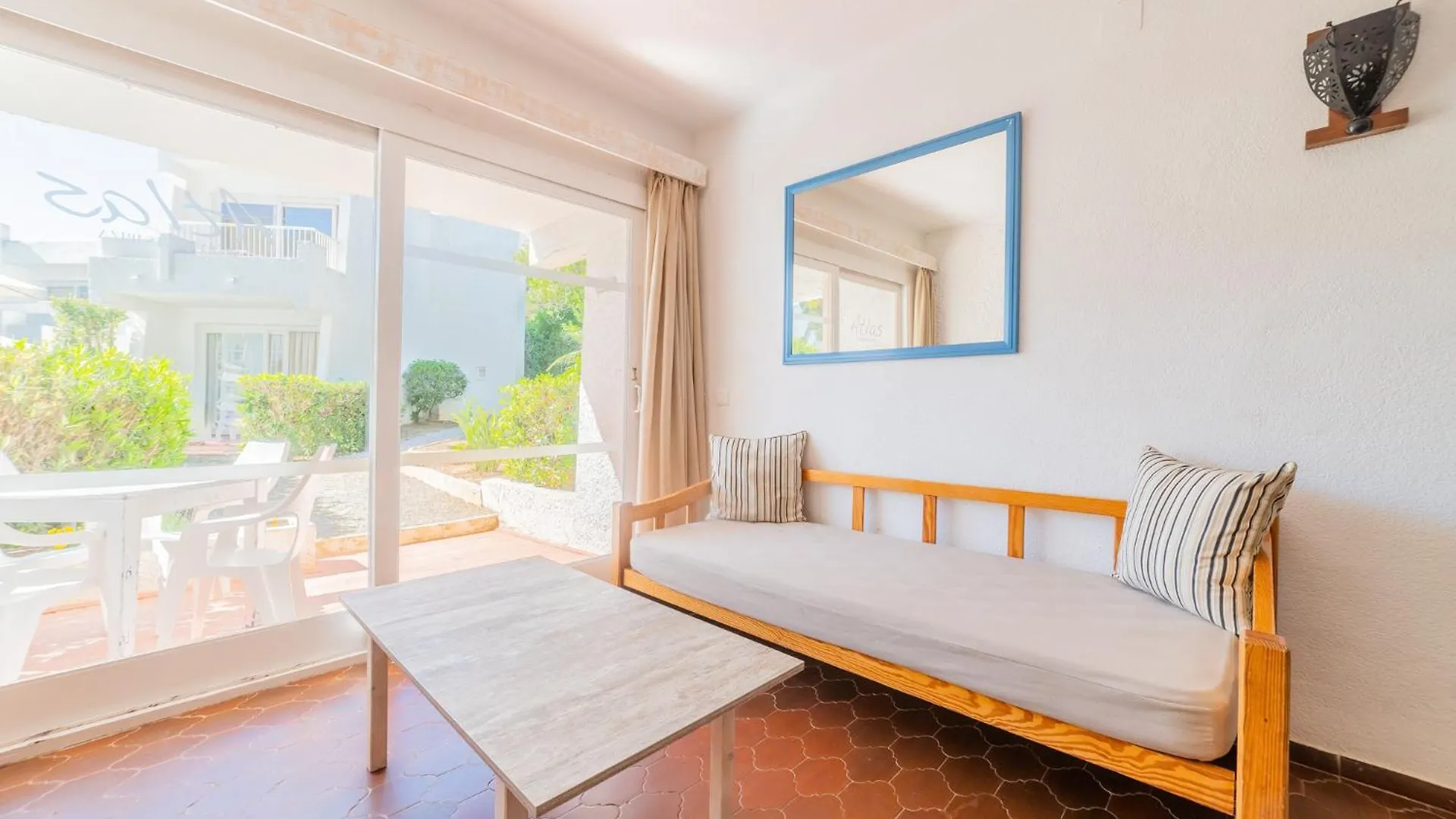 Atlas Apartments Ibiza Santa Eularia des Riu